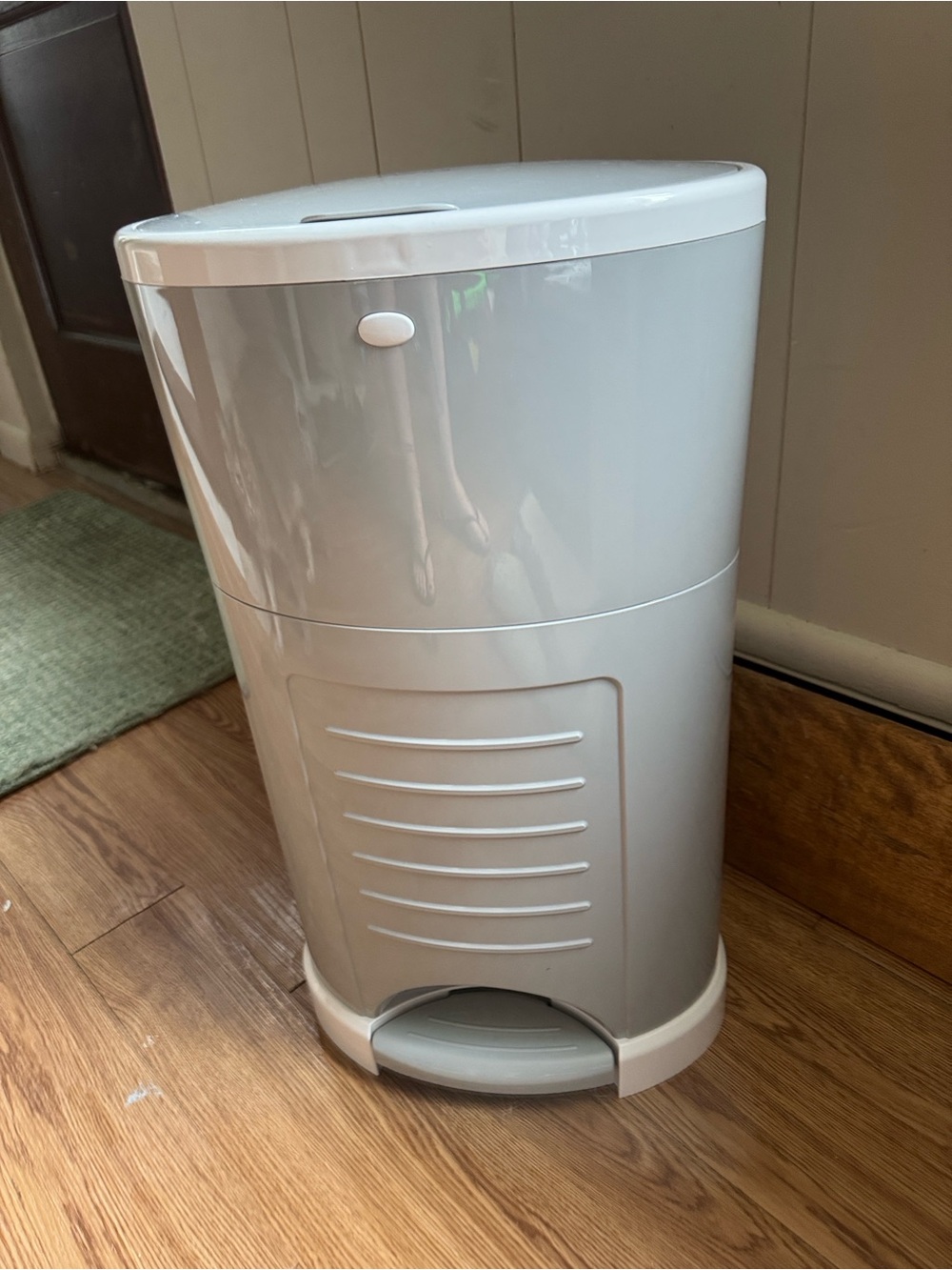 Dekor Classic Diaper Pail / Trash Can – Gray